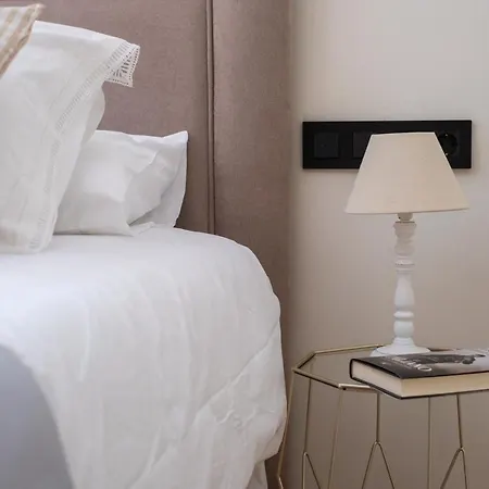 Apartamentos La Zagalilla Málaga Esterno foto