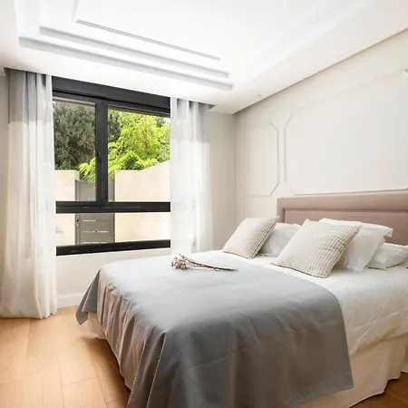 Apartamentos La Zagalilla Málaga Esterno foto